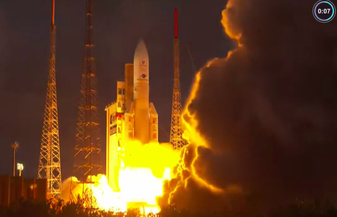 Lancement réussi pour Ariane 5 | © Cnes