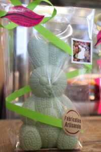 Un lapin effet tricoté. © Mo News